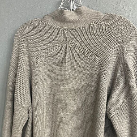 Lululemon merino wool blend Gray Women's Open Pocket Cardigan Size 8 - Picture 8 of 8